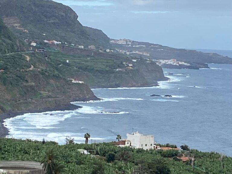 Aviso amarillo por fenómenos costeros y por viento en El Hierro, La Palma, La Gomera, Tenerife y Gran Canaria