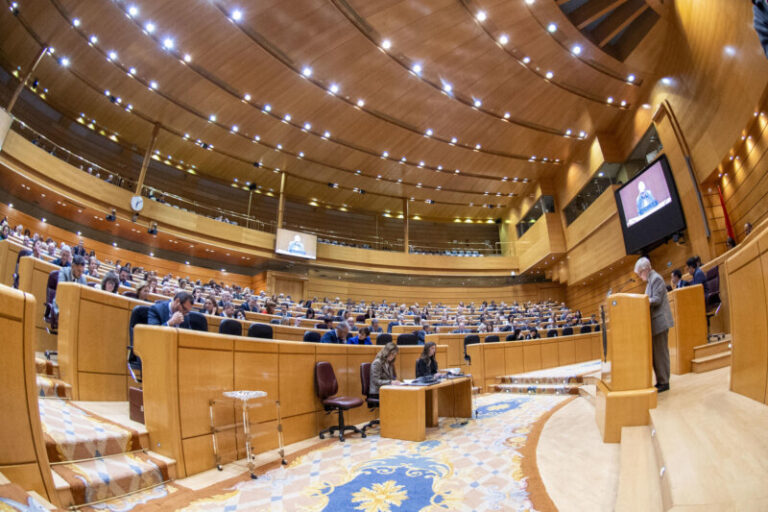 Junts salva el decreto ómnibus y el de medidas anticrisis