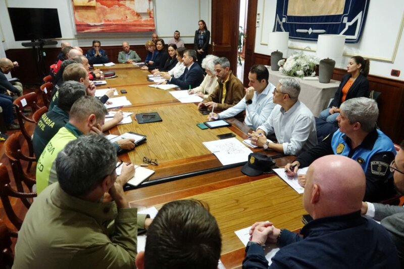 Reunión de la Junta Local de Seguridad del carnaval / Ayuntamiento de Santa Cruz de Tenerife