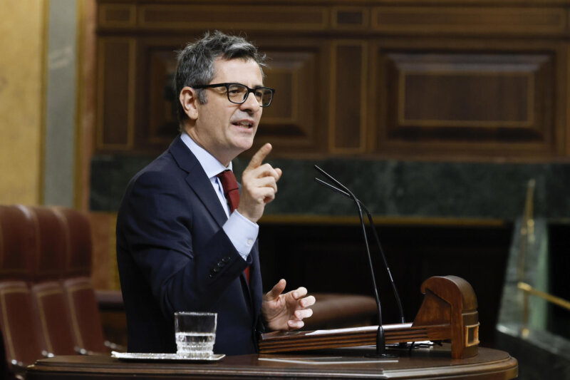 MADRID, 07/02/2024.- El ministro de Presidencia, Justicia y Relaciones con las Cortes, Félix Bolaños durante la sesión de control del Gobierno este miércoles celebrado en el Congreso en un ambiente político marcado por las tractoradas de los agricultores, la tramitación de la ley de Amnistía y la campaña electoral gallega. EFE/JJ Guillén