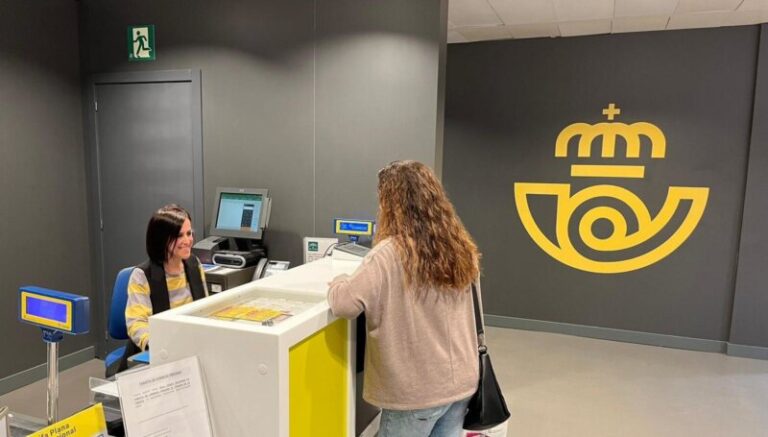 Las 49 oficinas de Correos de Las Palmas reciben más de 1,8 millones de visitas durante 2023