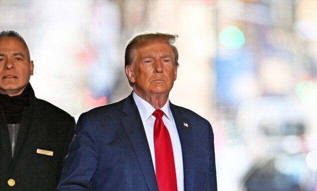 Trump alude a su inmunidad presidencial para desestimar  el caso de documentos clasificados
