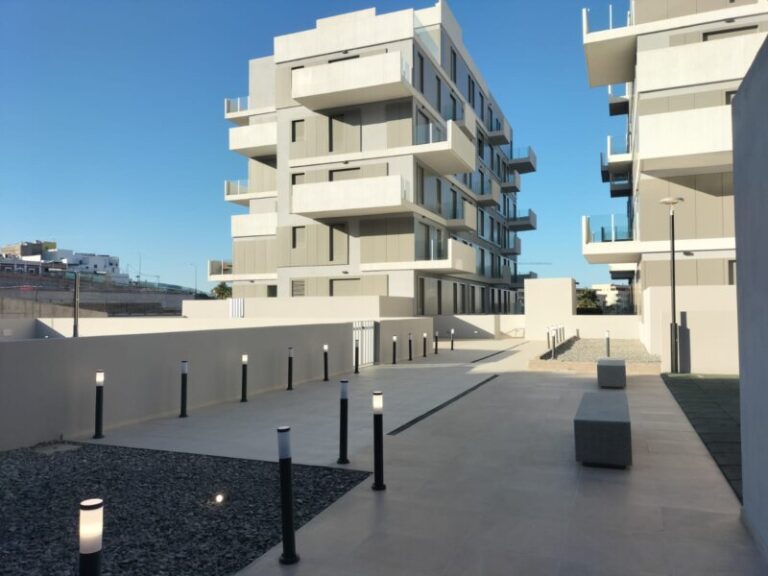 AEDAS Homes entrega su primera promoción en Canarias
