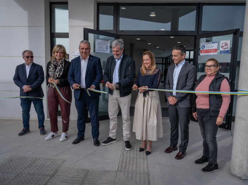 Visita a las instalaciones del Consultorio Local de Las Chafiras. Imagen Gobierno de Canarias