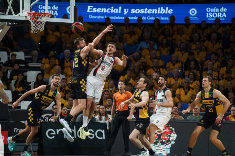 95-78: Un gran Tenerife supera a un irregular Baskonia