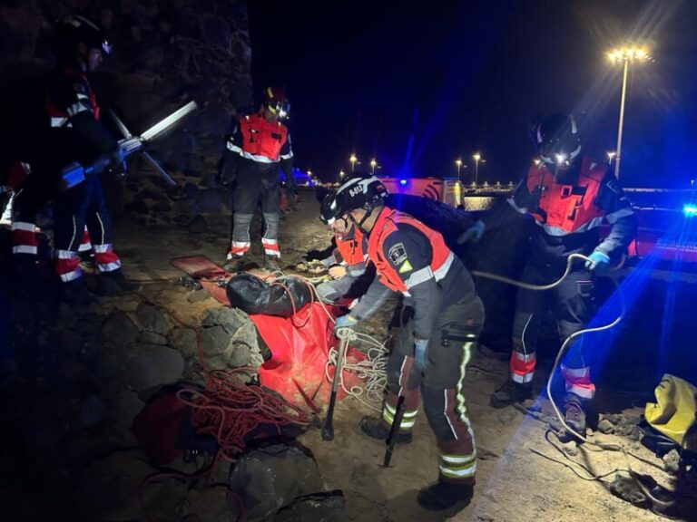 Rescatan a dos jóvenes en el interior de un antiguo molino en Lanzarote