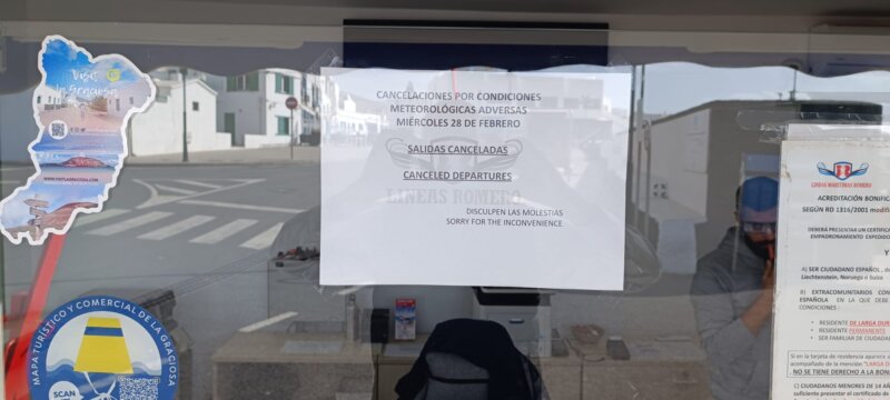 Cancelaciones Líneas Romero en la conexiones de Lanzarote con La Graciosa. Foto Salvador Cruz