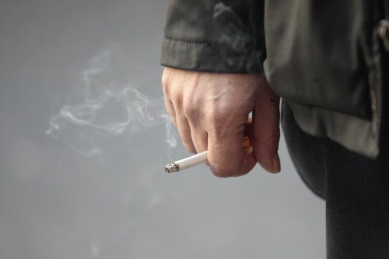 Piden retirar las excepciones fiscales al tabaco en Canarias