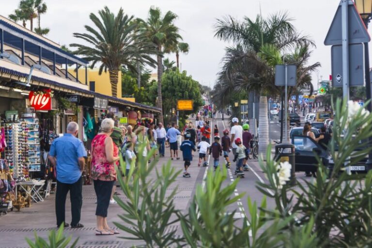 Los aranceles de Trump pueden afectar a la economía de Canarias de forma indirecta