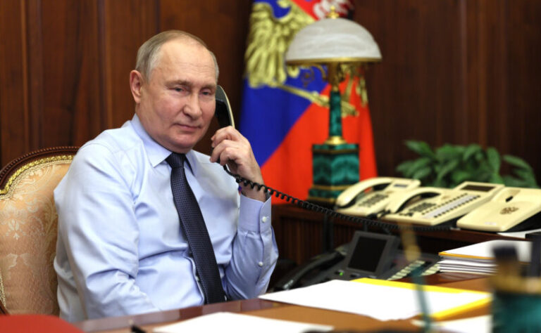 Rusia acude a las urnas para revalidar el mandato de Putin