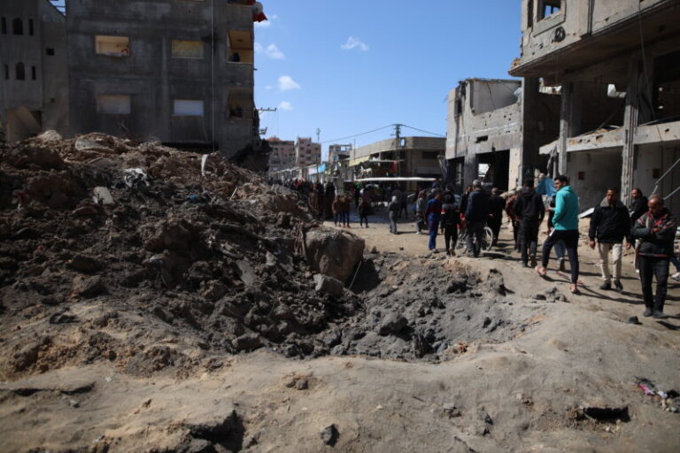 Hamás avisa a los palestinos de que no cooperen con Israel para dar seguridad a los convoyes de ayuda en Gaza