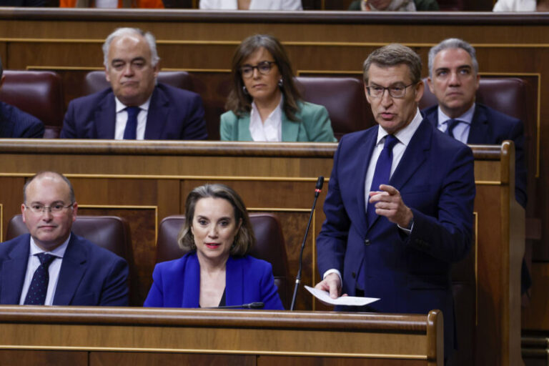 Cara a cara entre Feijóo y Sánchez en el Congreso de Los Diputados
