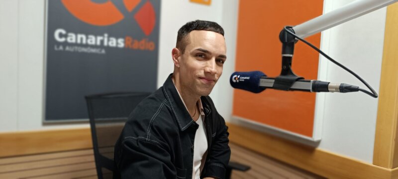 El artista Héctor Artiles, en 'Canarias mi mundo'
