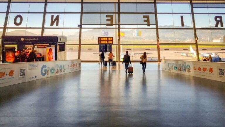 El mejor febrero de la historia en los aeropuertos canarios