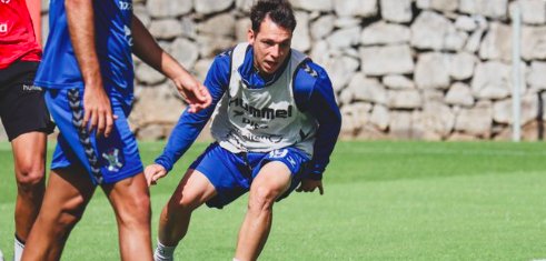 Álvaro Romero (CD Tenerife): “Estamos lejos pero podemos tener alguna opción, peores cosas se han visto”