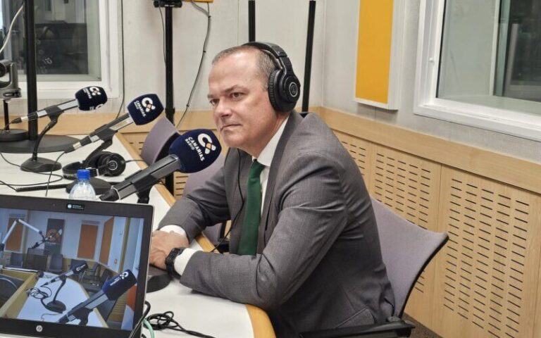 ‘Canarias Radio’ pone el foco en la vivienda en el Foro Cajasiete