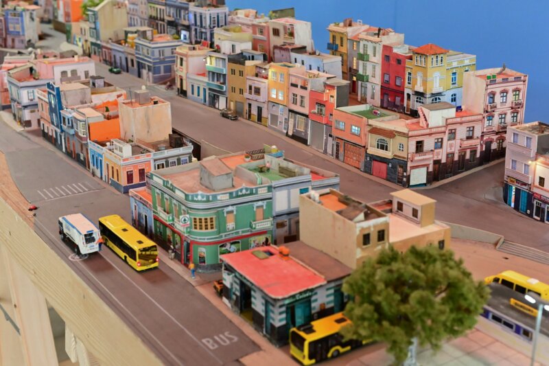 Inauguración de la exposición 'La Isleta y el Puerto en miniatura'