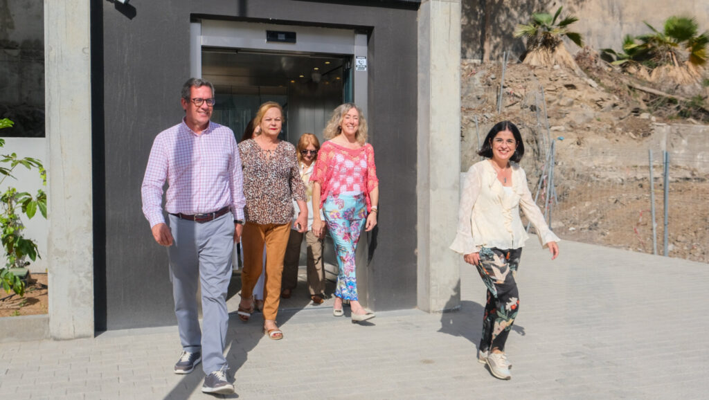 Abre al público el ascensor que mejora la movilidad en el Cono Sur, en Las Palmas de Gran Canaria