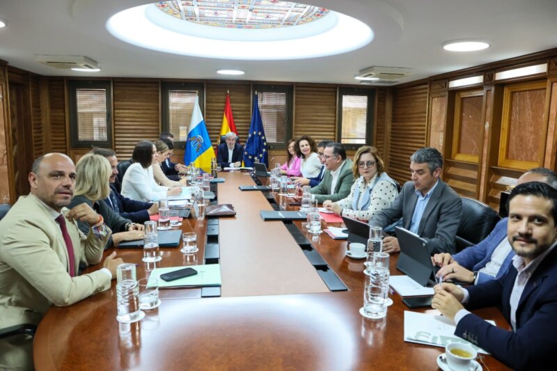 Reunión del Consejo de Gobierno de este lunes, 1 de abril. Imagen Presidencia del Gobierno