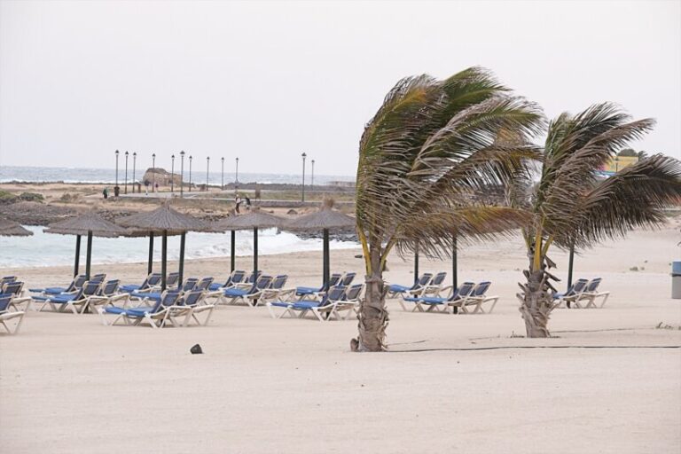 Se esperan fuertes rachas de viento en Canarias a partir de este miércoles