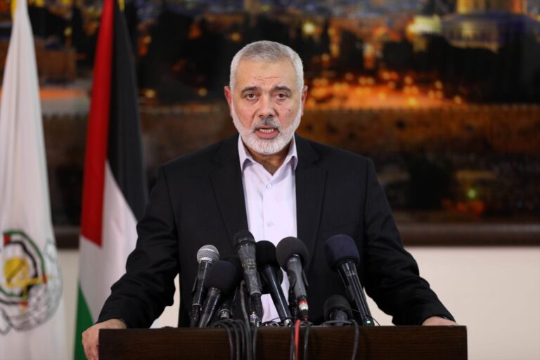 Mueren tres hijos y dos nietos del jefe político de Hamás en un ataque israelí 