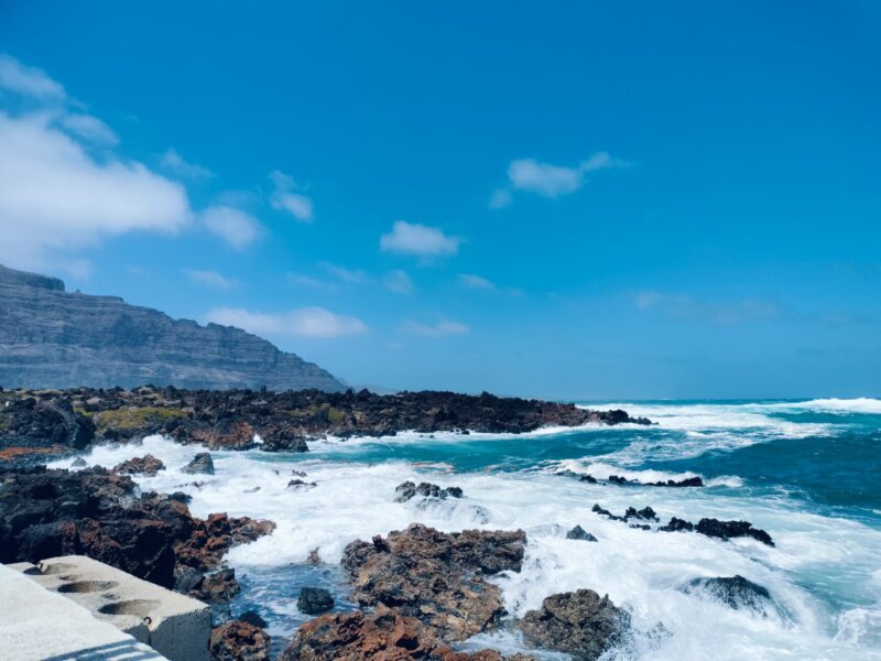 Mal estado de la mar en Órzola, Lanzarote. Foto de Alberto Fabricio