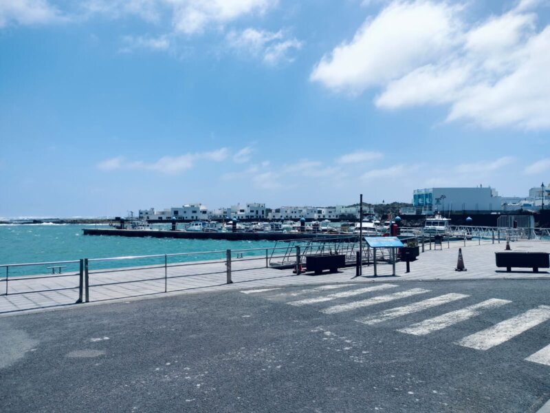 Puerto de Órzola, Lanzarote, este martes. Foto de Alberto Fabricio