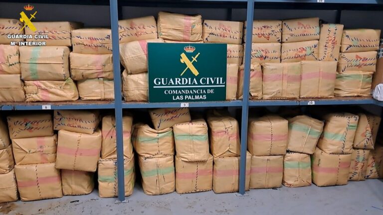 La Guardia Civil incauta más de dos toneladas de hachís en Gran Canaria