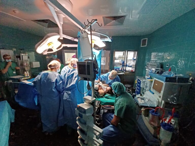 La espera para una intervención quirúrgica se reduce en los hospitales canarios