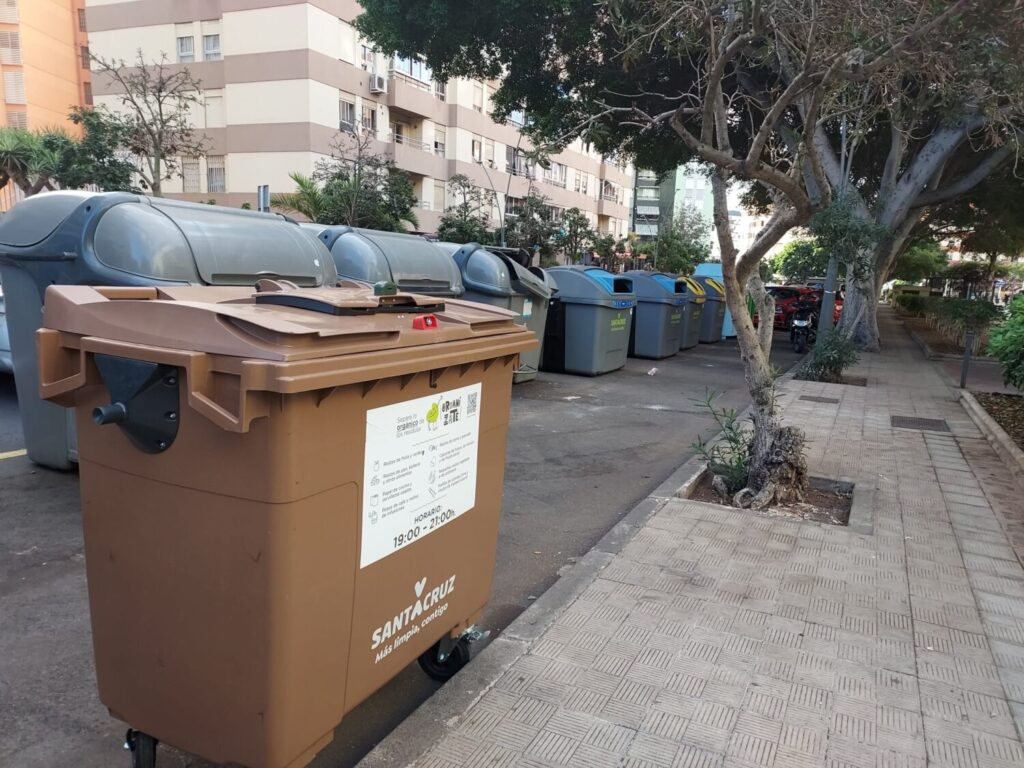 Contenedores en la capital tinerfeña. Imagen Ayuntamiento de Santa Cruz de Tenerife