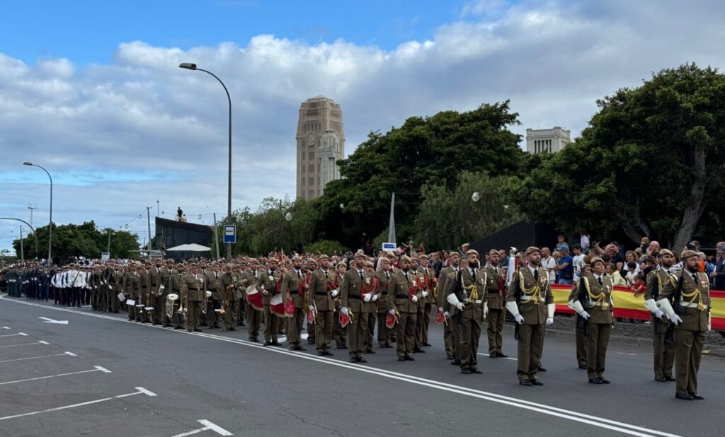 Día de Fuerzas Armadas en Tenerife