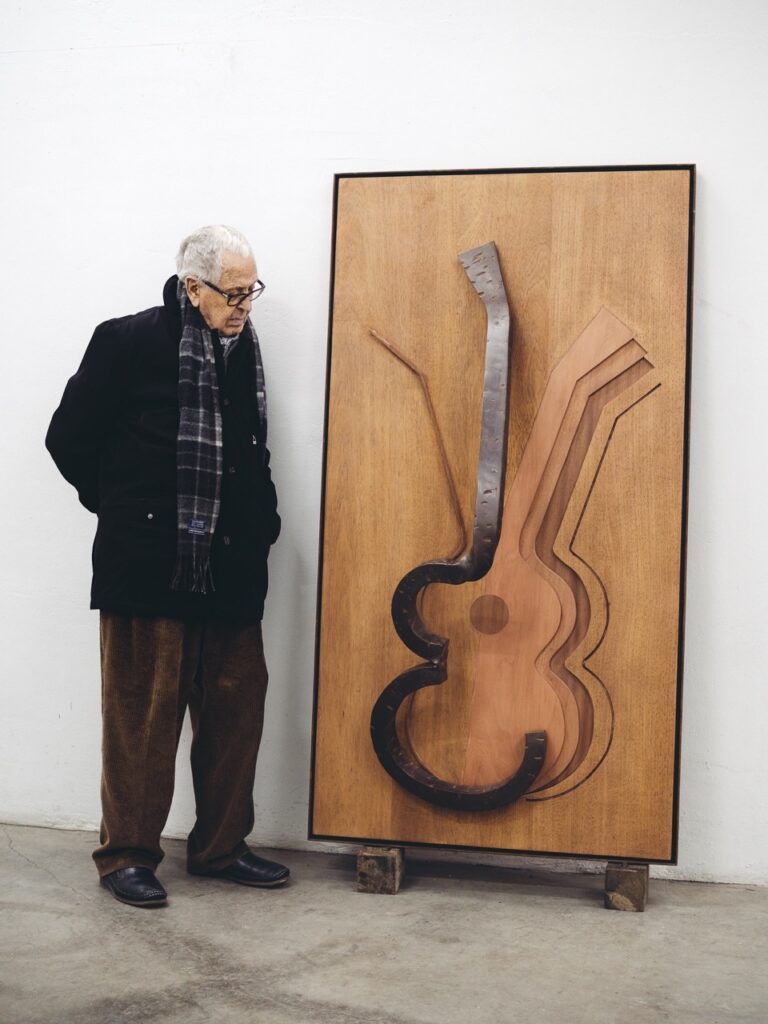 El Castillo de La Luz acoge la exposición 'Martín Chirino: Homenaje a la música. La sonoridad de la materia'