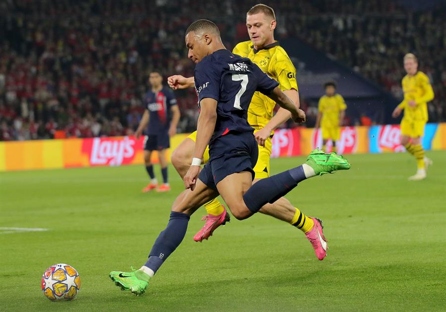 UEFA Champions League - PSG vs Borussia Dortmund