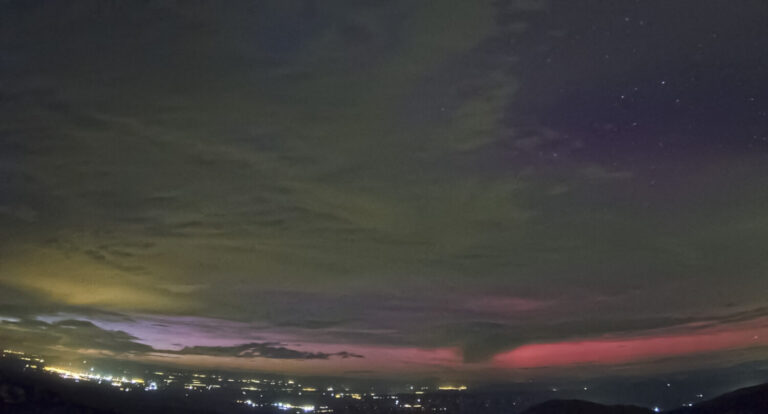 La tormenta solar deja espectaculares auroras boreales