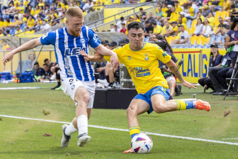 1-1. Reparto de puntos entre UD Las Palmas y Alavés
