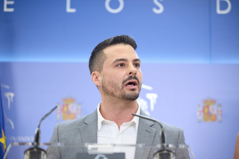 Coalición Canaria: «el PSOE demuestra ser pasivo en la solución de un drama humanitario»
