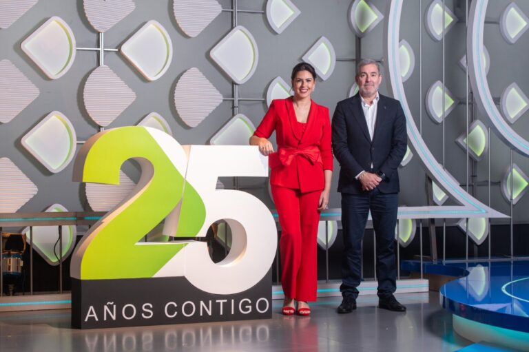 ‘Gente Maravillosa’ y Fernando Clavijo rinden homenaje a la solidaridad de los canarios ante el fenómeno migratorio