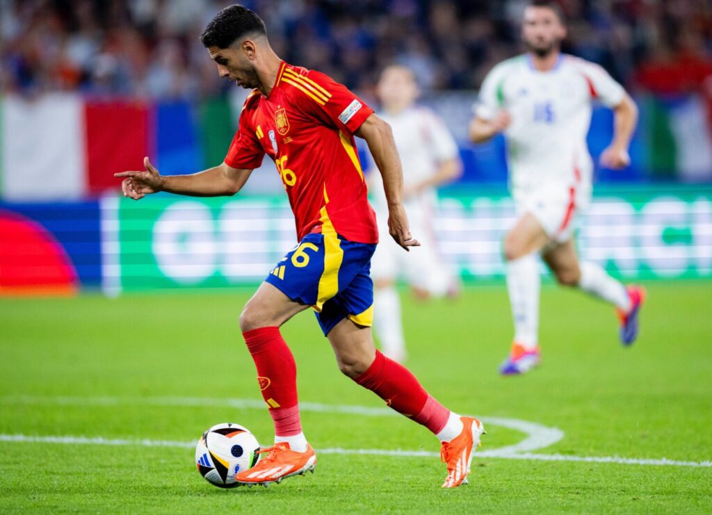 Ayoze tuvo varias oportunidades tras saltar al campo en sustitución de Nico Williams / Selección Española
