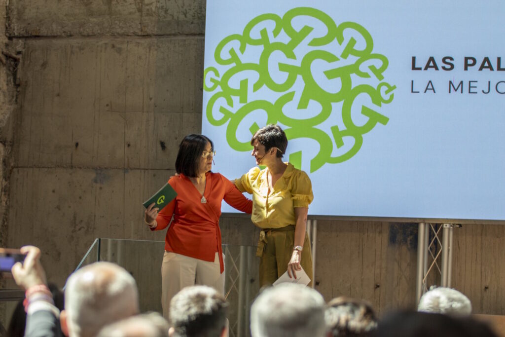 Carolina Darias, alcaldesa de Las Palmas de Gran Canaria (i) junto a la ministra de Vivienda y Agenda Urbana, Isabel Rodríguez (d) / Ayuntamiento de Las Palmas de Gran Canaria
