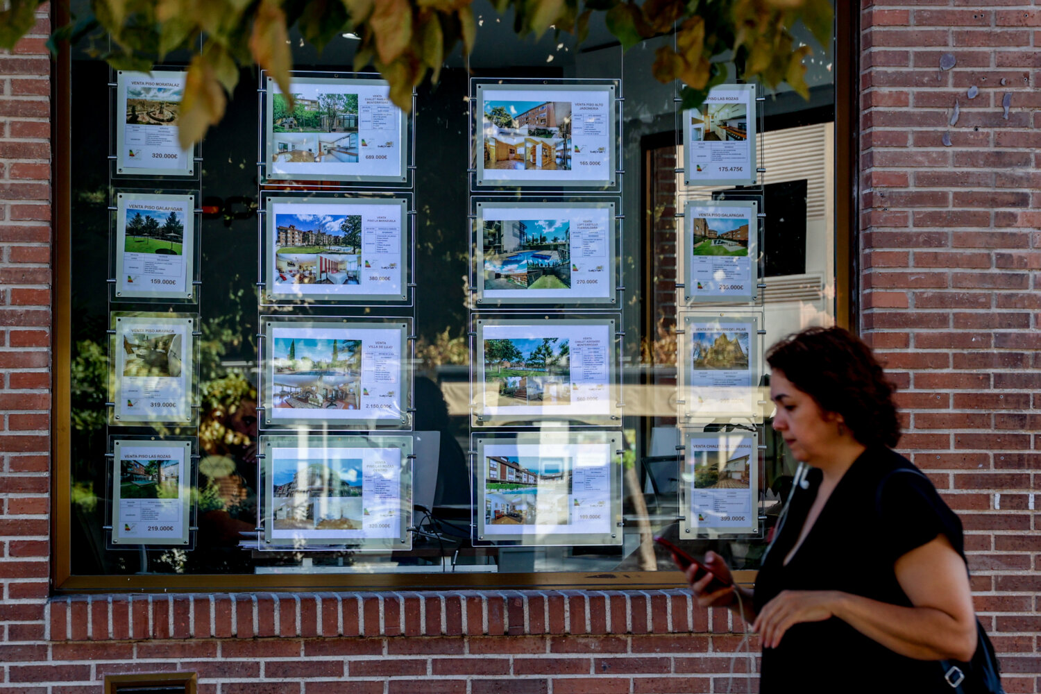 Canarias registró en marzo la menor subida de la compraventa de viviendas