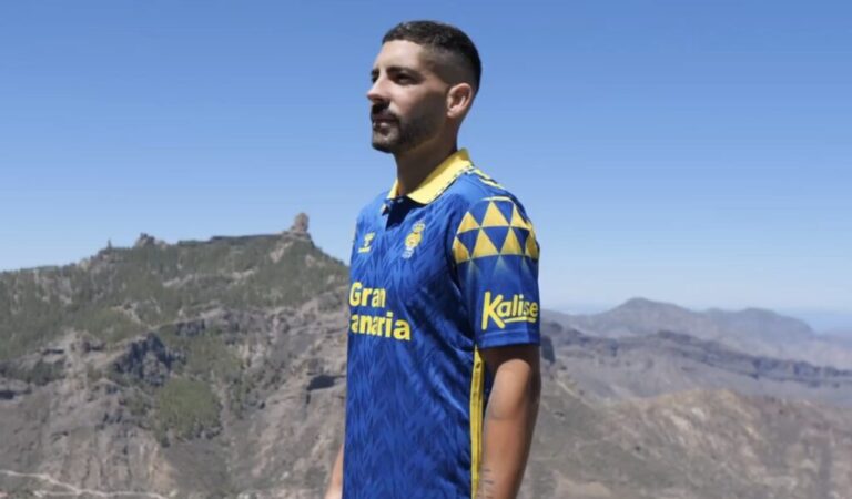 La Unión Deportiva presenta una segunda equipación inspirada en su pasado