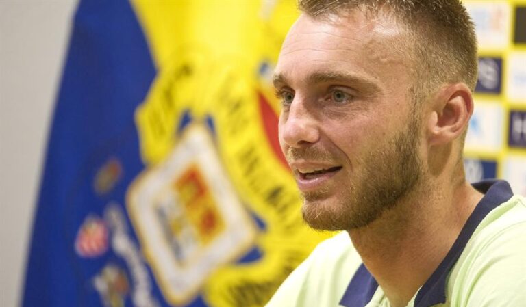 Jasper Cillessen: “El estilo de Las Palmas es bueno para mí, parecido a Barça y Ajax”