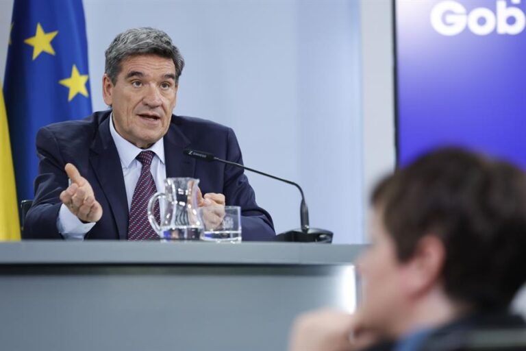 El Gobierno aprueba una oferta pública de empleo récord con 40.146 plazas