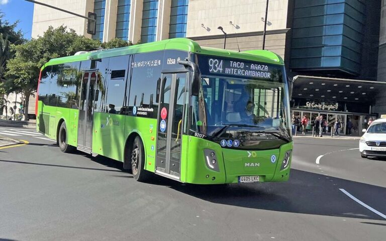 Crecen en 1,4 millones los usuarios de trasporte urbano en Santa Cruz de Tenerife