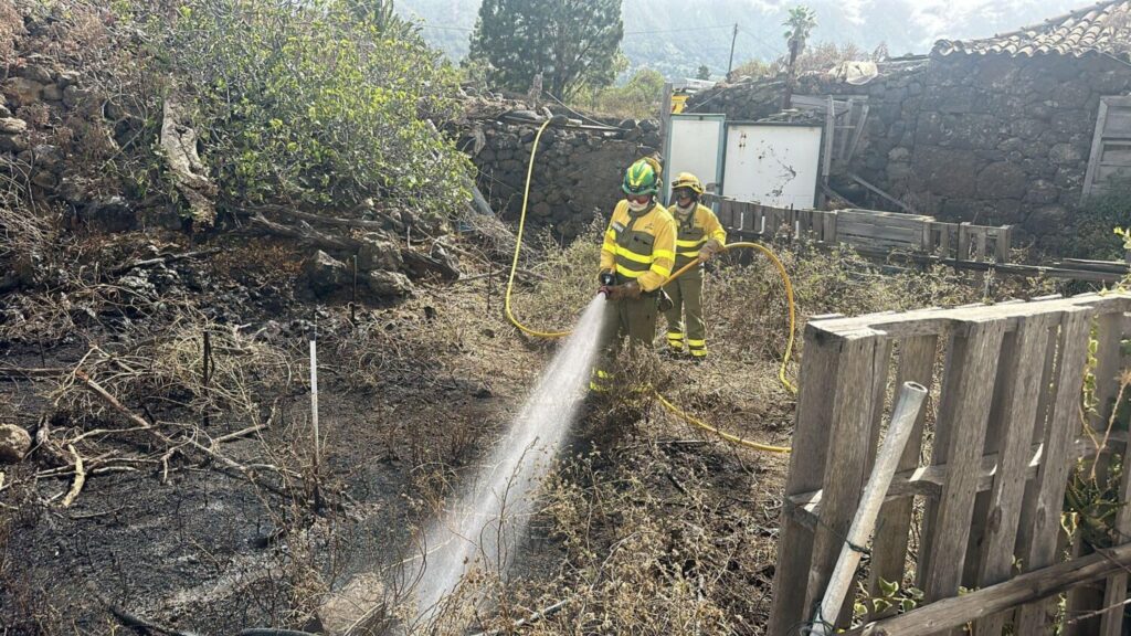 Estabilizado un conato de incendio en El Paso, La Palma. Foto Ayuntamiento El Paso