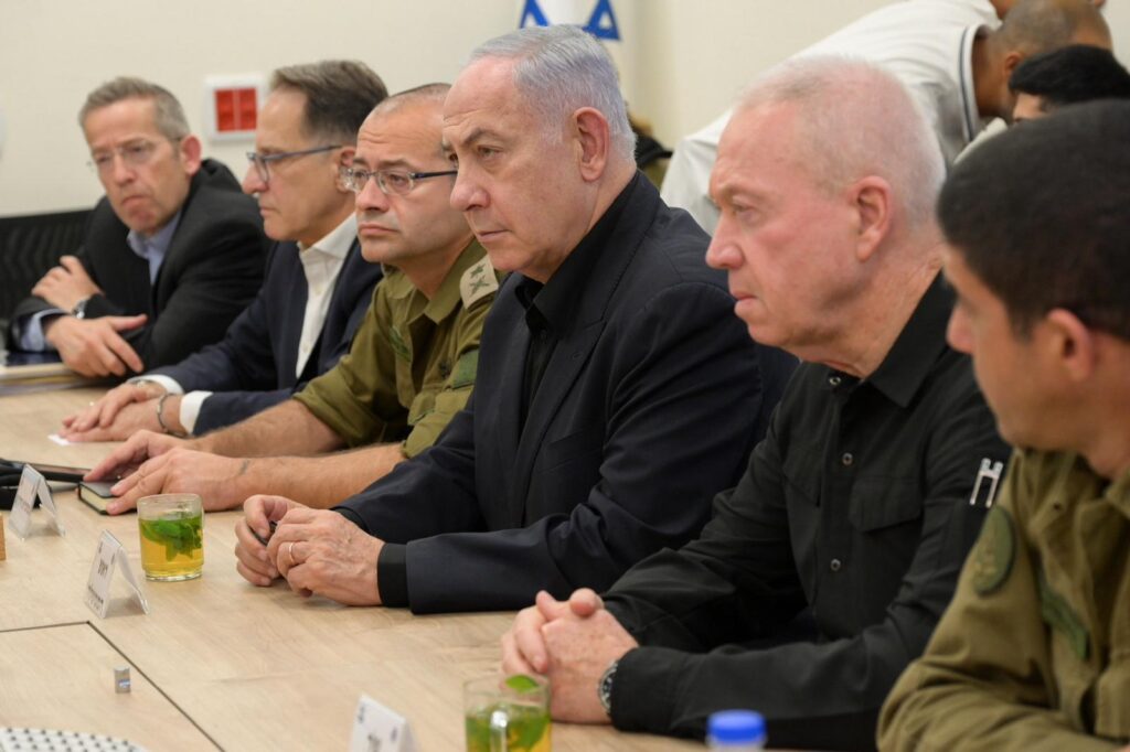 Israel declara el estado de emergencia militar por un ataque masivo de cohetes de Hezbolá