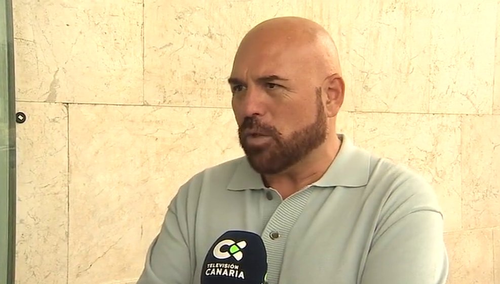 Marco González (PSOE) acusa ACP de traiciónLeopoldo Afonso, nuevo alcalde de Puerto de La Cruz