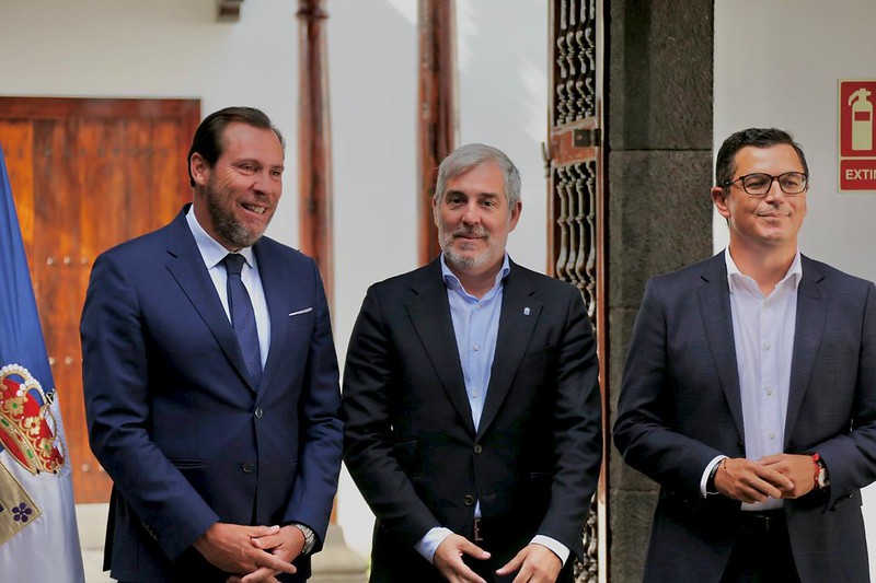 Imágenes de la visita del ministro Óscar Puente a la carretera de La Costa en La Palma. Foto Gobierno de Canarias