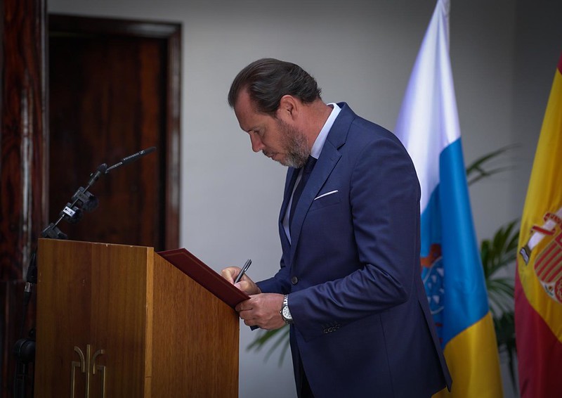 Imágenes de la visita del ministro Óscar Puente a la carretera de La Costa en La Palma. Foto Gobierno de Canarias