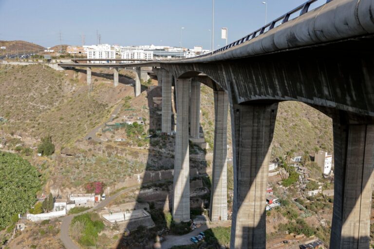 CC Gran Canaria propone la creación de 400 plazas de aparcamiento en la GC-110